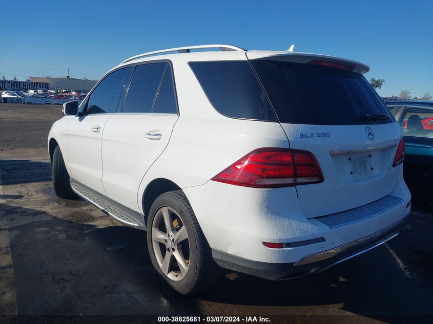 2017 MERCEDES-BENZ GLE 350 - 4JGDA5JB9HA820896