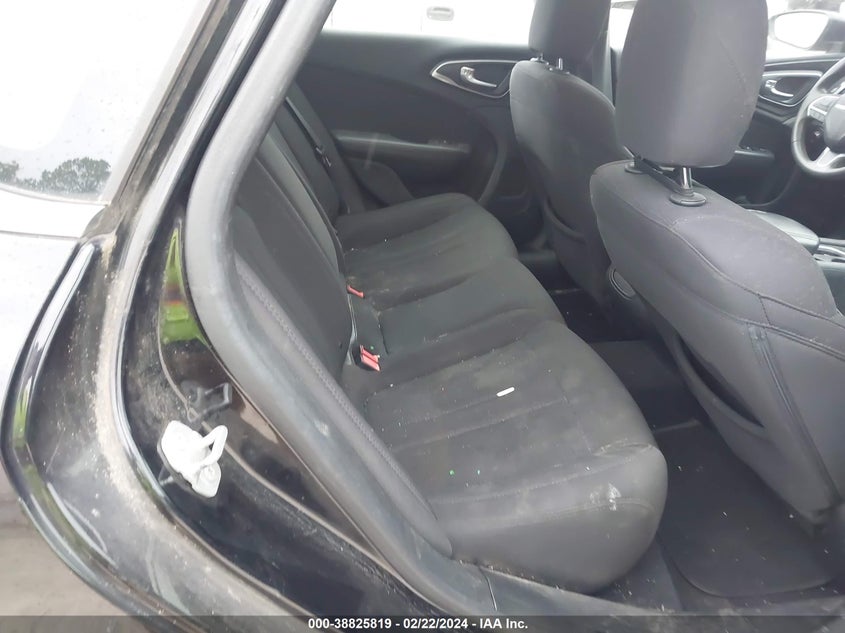 2015 CHRYSLER 200 LX - 1C3CCCFB7FN560791