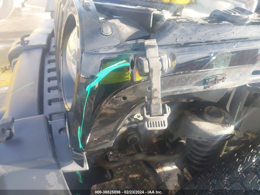 2015 JEEP WRANGLER UNLIMITED WRANGLER X - 1C4BJWEG0FL601737