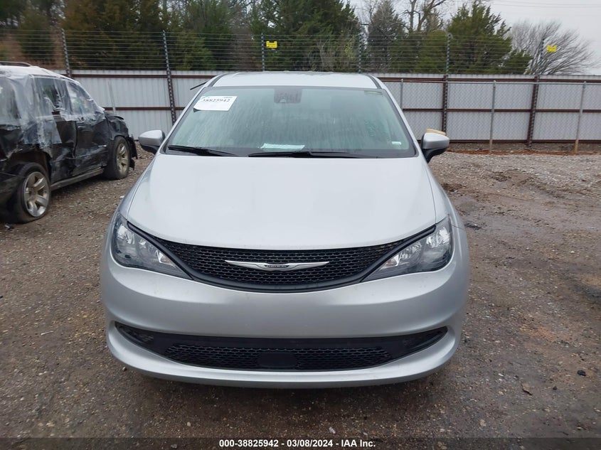 VIN 2C4RC1CG8PR597587 2023 CHRYSLER VOYAGER LX