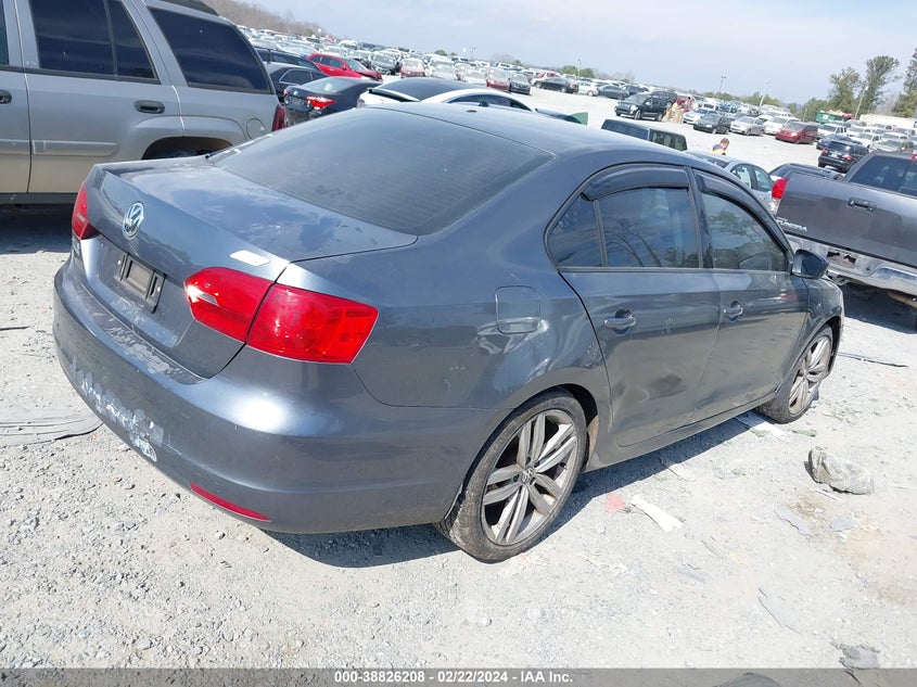 2014 VOLKSWAGEN JETTA 2.0L S - 3VW1K7AJ9EM334267
