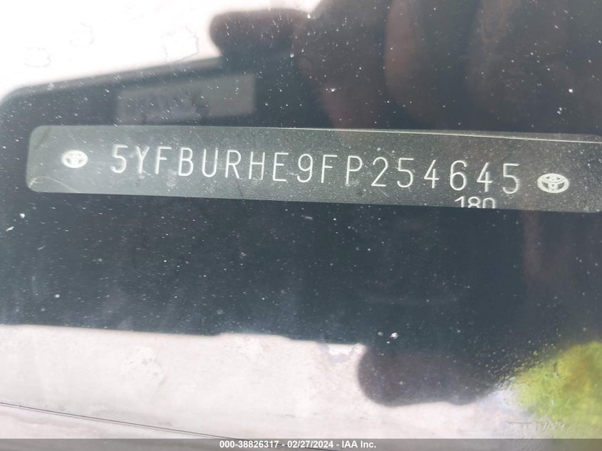 2015 TOYOTA COROLLA L/LE/LE PLS/PRM/S/S PLS - 5YFBURHE9FP254645