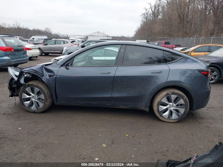 7SAYGDEE5PA164138 2023 Tesla Model Y