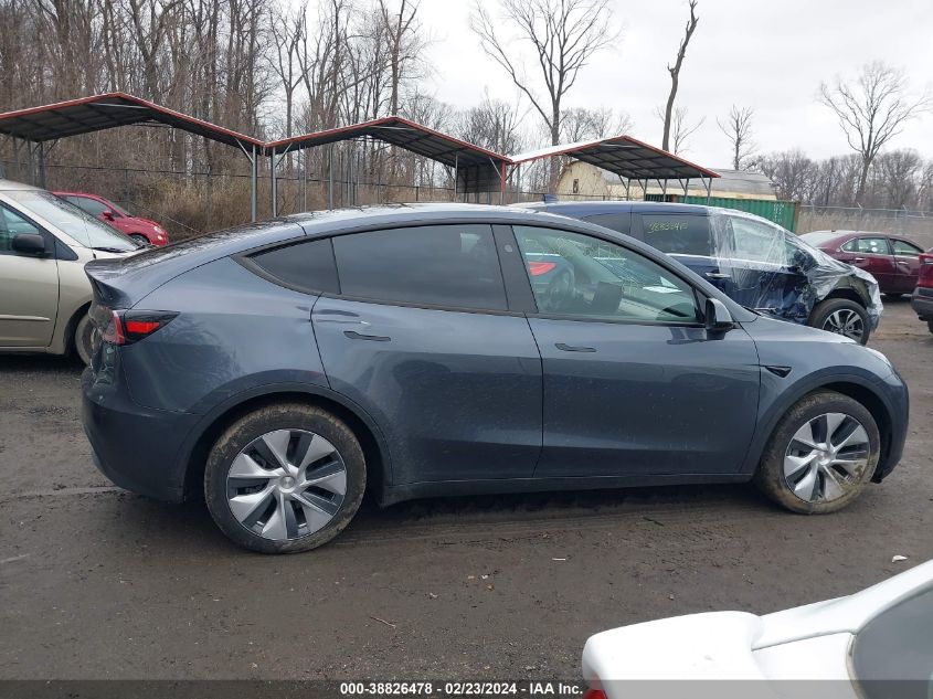 7SAYGDEE5PA164138 2023 Tesla Model Y