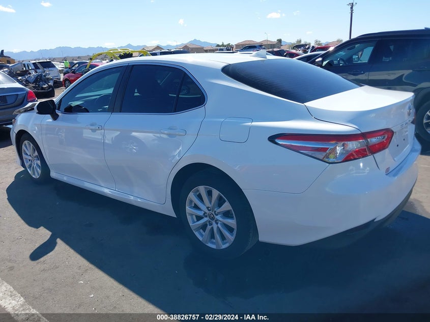 VIN 4T1C11AK7LU992095 2020 TOYOTA CAMRY LE