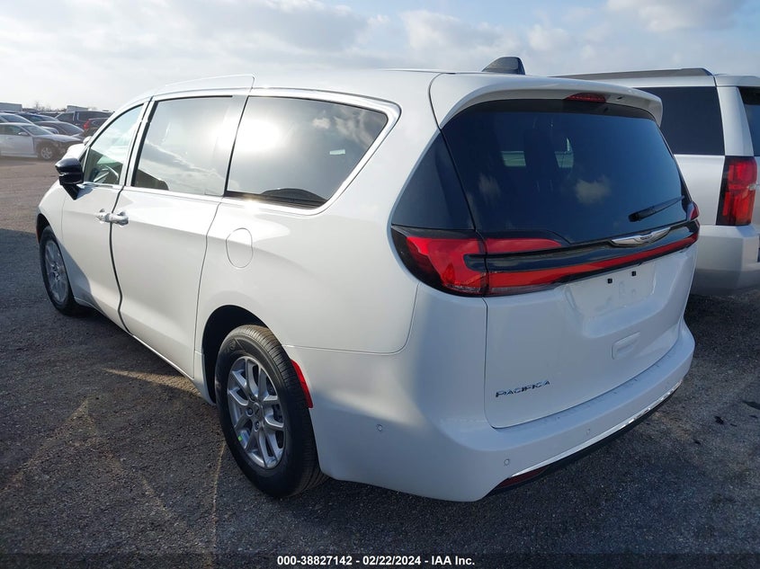 2024 CHRYSLER PACIFICA 3.6L V6   N(VIN: 2C4RC1BG0RR112718
