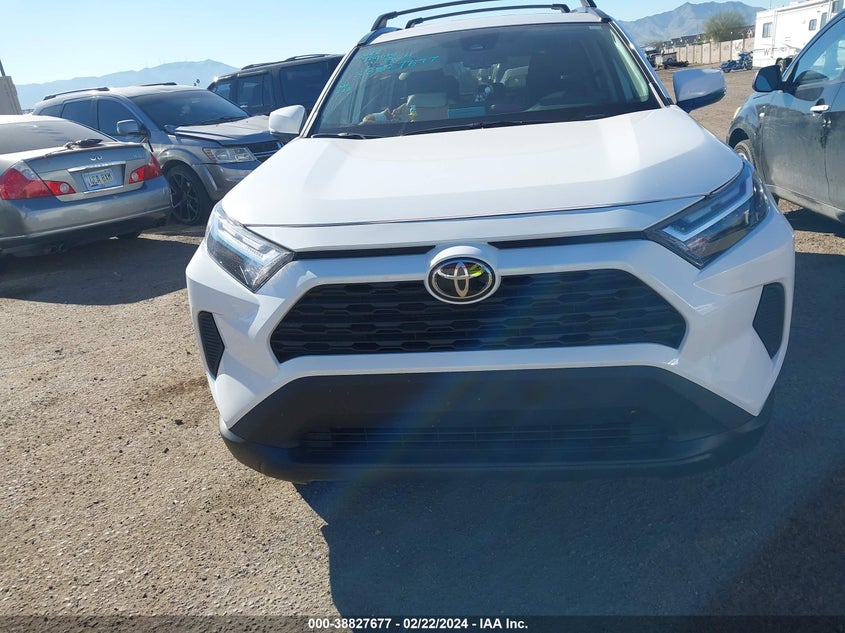 2022 TOYOTA RAV4 XLE - 2T3W1RFV9NC212995