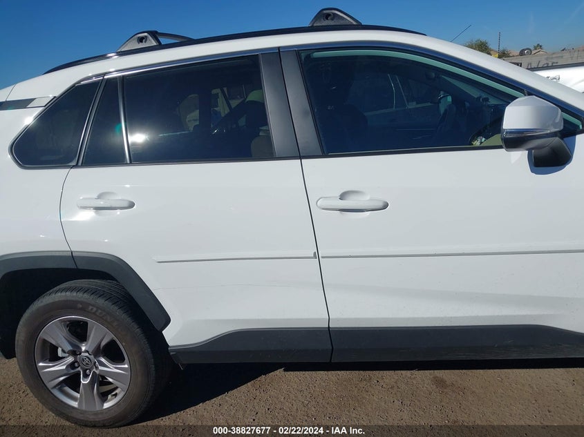 2022 TOYOTA RAV4 XLE - 2T3W1RFV9NC212995