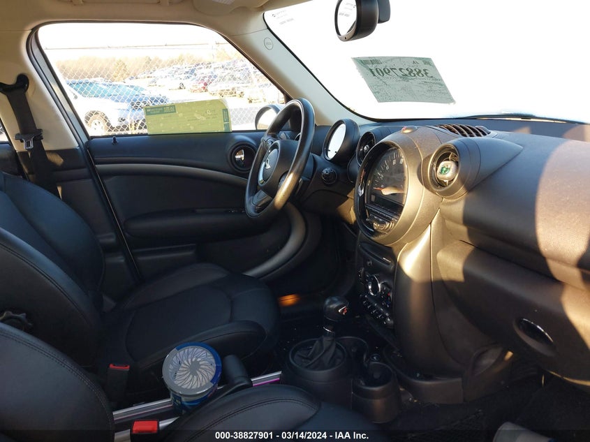 2016 Mini Countryman Cooper S VIN: WMWZC3C53GWT10669 Lot: 38827901