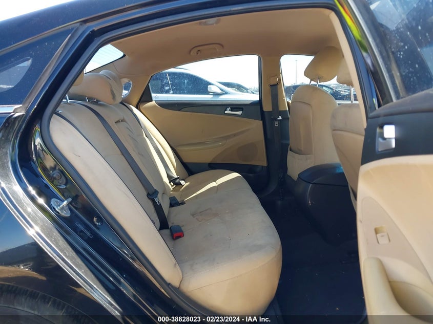 2013 HYUNDAI SONATA GLS - 5NPEB4AC1DH558402