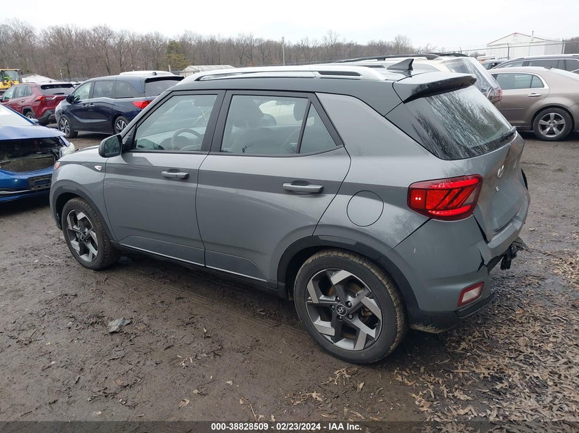 2022 Hyundai Venue Limited VIN: KMHRC8A30NU193316 Lot: 38828509