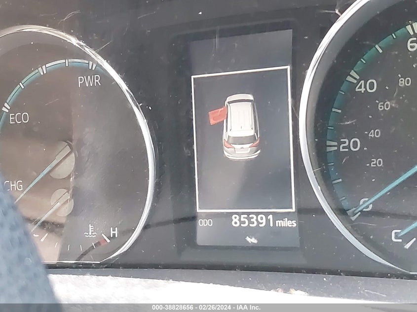 2018 TOYOTA RAV4 HYBRID SE - JTMJJREV3JD234556