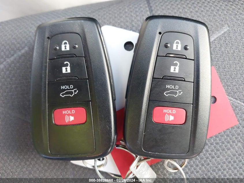 2023 TOYOTA RAV4 XLE HYBRID - JTMRWRFV2PD167637