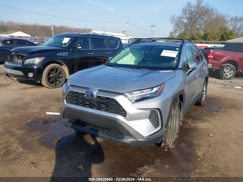 2023 TOYOTA RAV4 XLE HYBRID - JTMRWRFV2PD167637