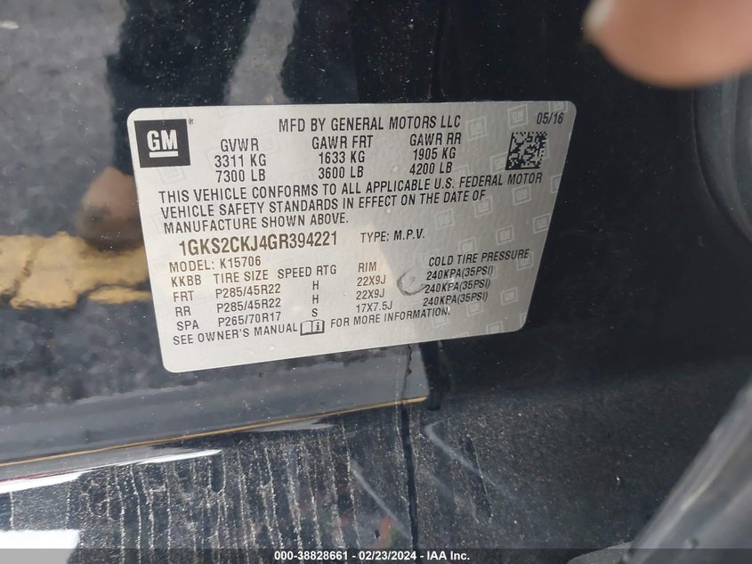 2016 GMC YUKON DENALI - 1GKS2CKJ4GR394221