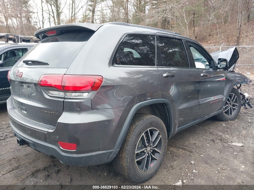 VIN 1C4RJFLG3HC782157 2017 JEEP GRAND CHEROKEE TRAILHAWK 4X4