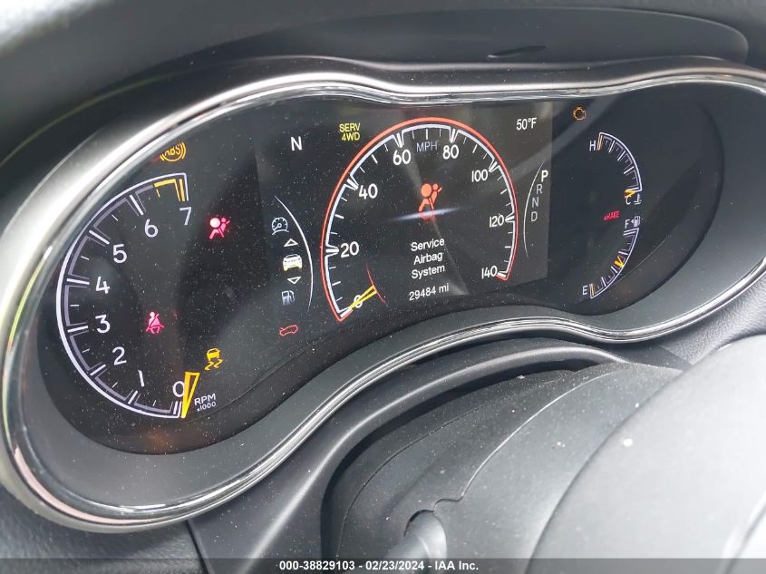 VIN 1C4RJFLG3HC782157 2017 JEEP GRAND CHEROKEE TRAILHAWK 4X4