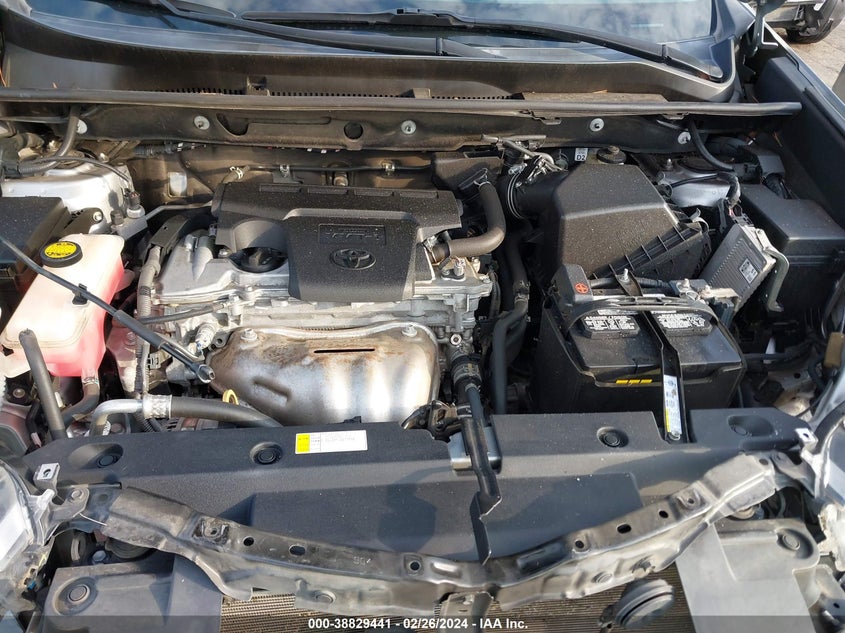 2016 TOYOTA RAV4 XLE - 2T3WFREV6GW272026