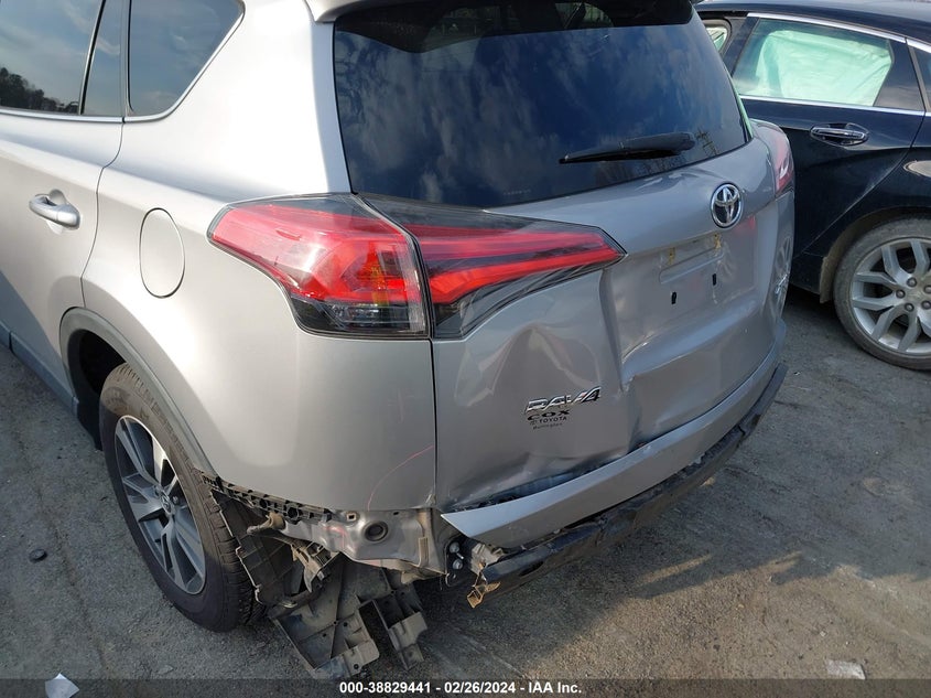 2016 TOYOTA RAV4 XLE - 2T3WFREV6GW272026