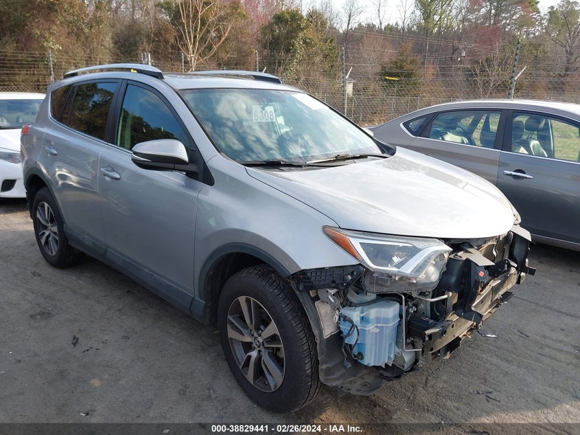2016 TOYOTA RAV4 XLE - 2T3WFREV6GW272026