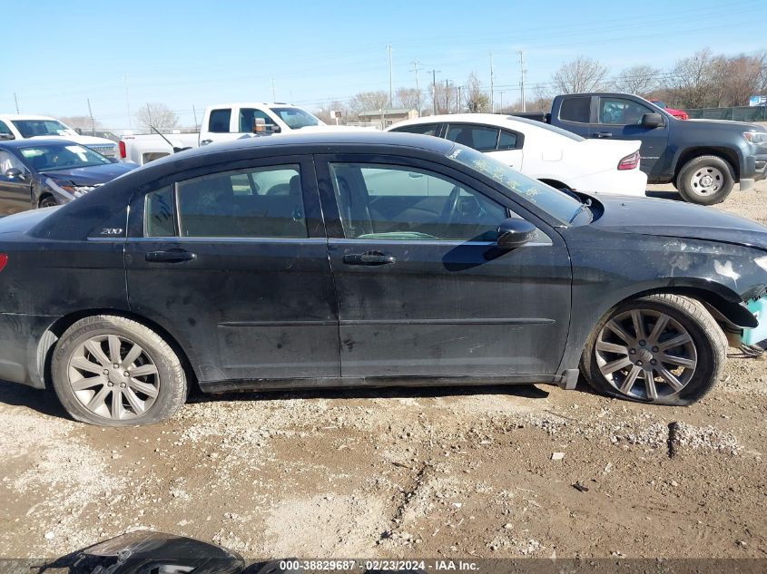 2013 Chrysler 200 Touring VIN: 1C3CCBBB9DN635925 Lot: 38829687