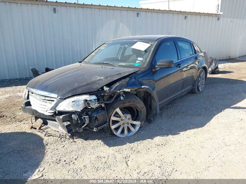 2013 Chrysler 200 Touring VIN: 1C3CCBBB9DN635925 Lot: 38829687