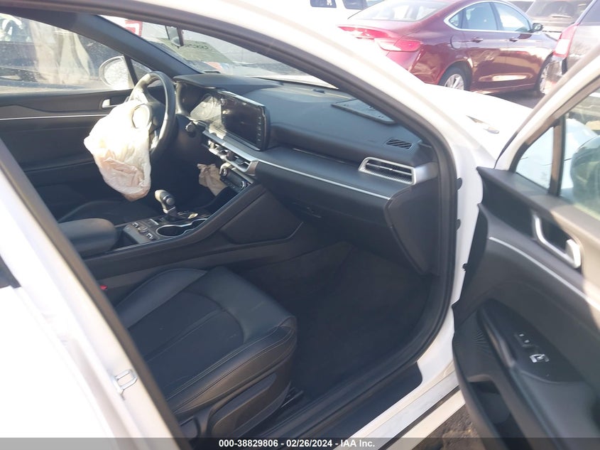 2022 KIA K5 GT-LINE - 5XXG64J25NG093995