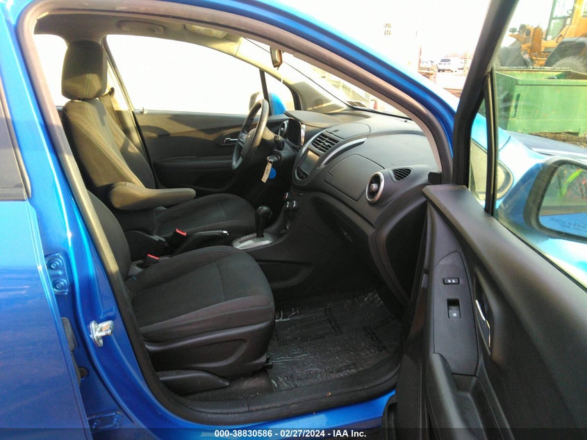 2016 CHEVROLET TRAX LS - KL7CJNSB7GB678360