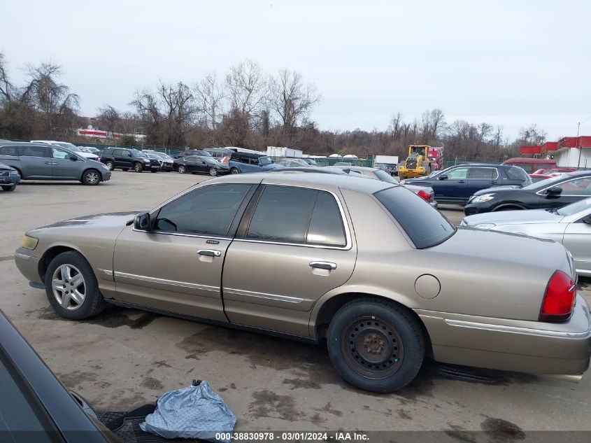 2001 Mercury Grand Marquis Gs VIN: 2MEFM74W41X642633 Lot: 38830978