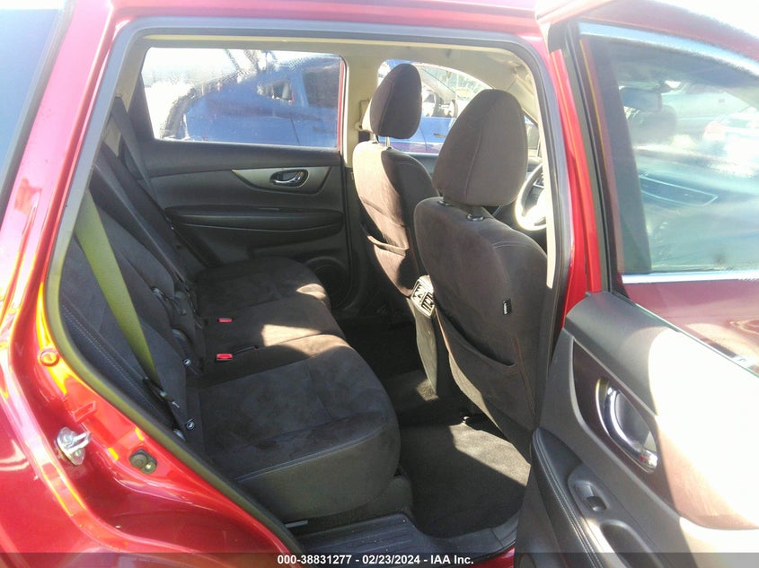 2015 NISSAN ROGUE S/SL/SV - KNMAT2MT7FP543468