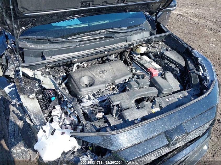 VIN 2T3P1RFV5NC321765 2022 TOYOTA RAV4 XLE