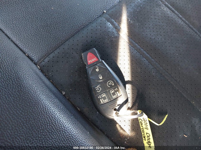 2019 DODGE GRAND CARAVAN SXT - 2C4RDGCG7KR800378