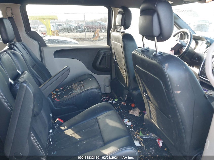 2019 DODGE GRAND CARAVAN SXT - 2C4RDGCG7KR800378