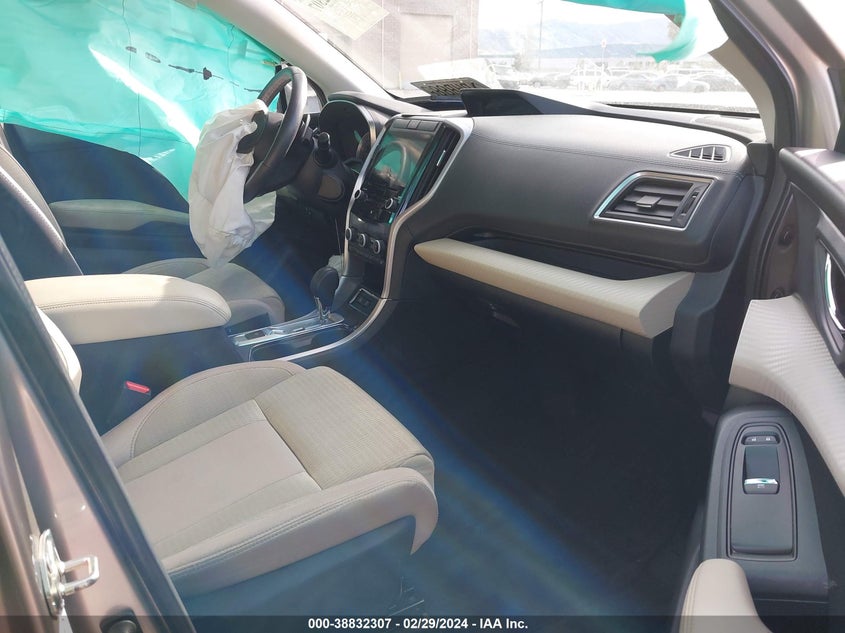 2019 Subaru Ascent Premium VIN: 4S4WMACD1K3480677 Lot: 38832307