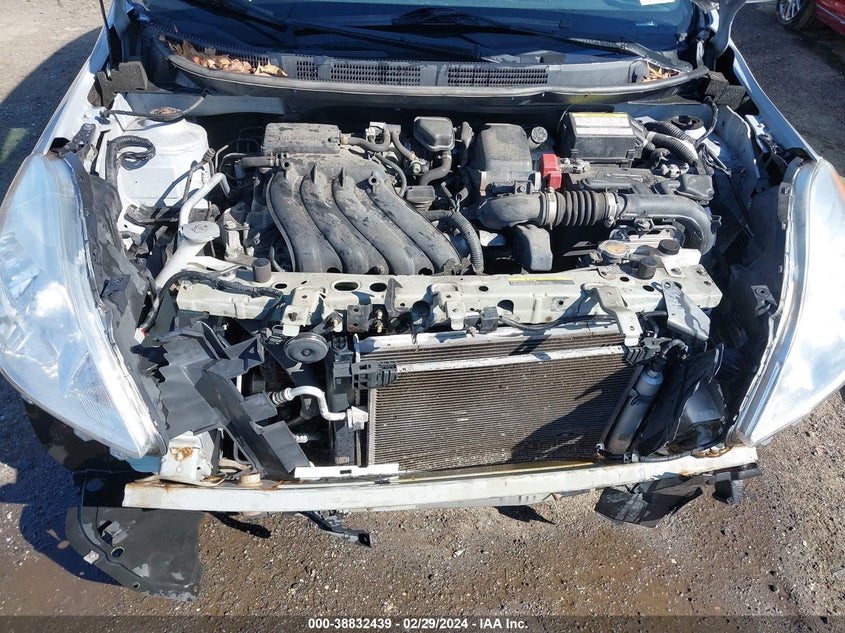 2014 NISSAN VERSA 1.6 SV - 3N1CN7AP1EL806753