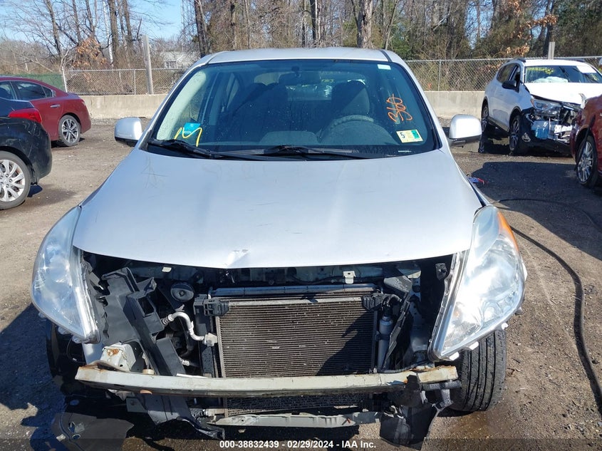 2014 NISSAN VERSA 1.6 SV - 3N1CN7AP1EL806753