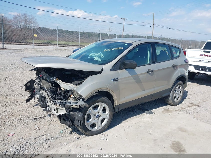 VIN 1FMCU0F76HUD34619 2017 FORD ESCAPE S