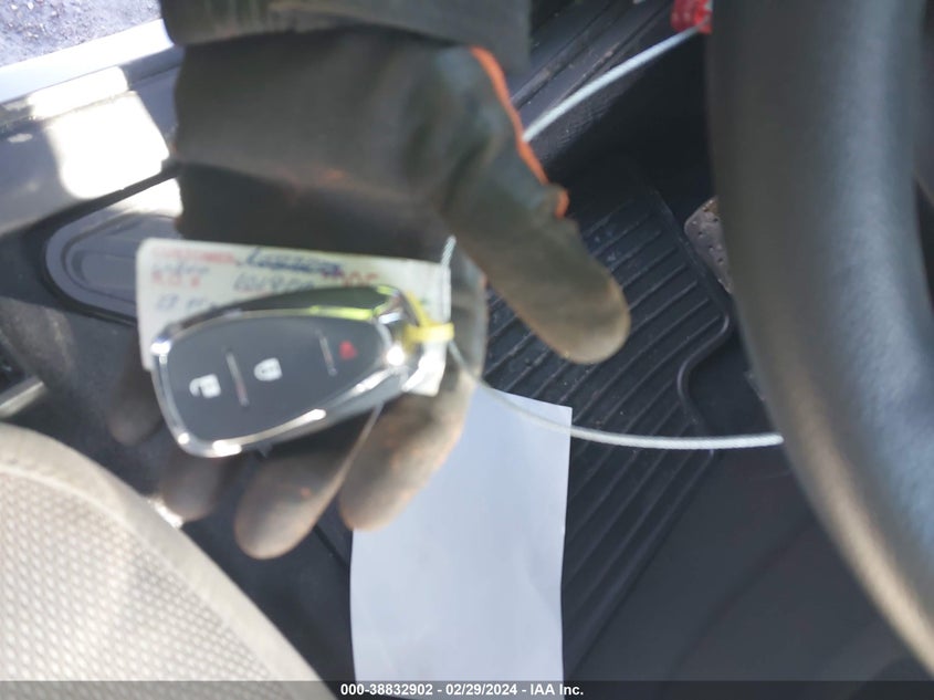 2023 CHEVROLET TRAVERSE FWD LS - 1GNERFKW6PJ226975