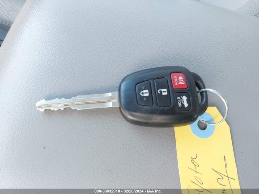 2016 TOYOTA CAMRY LE - 4T4BF1FKXGR554205