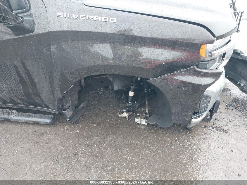 2019 CHEVROLET SILVERADO 1500 LT - 1GCUYDED6KZ182573