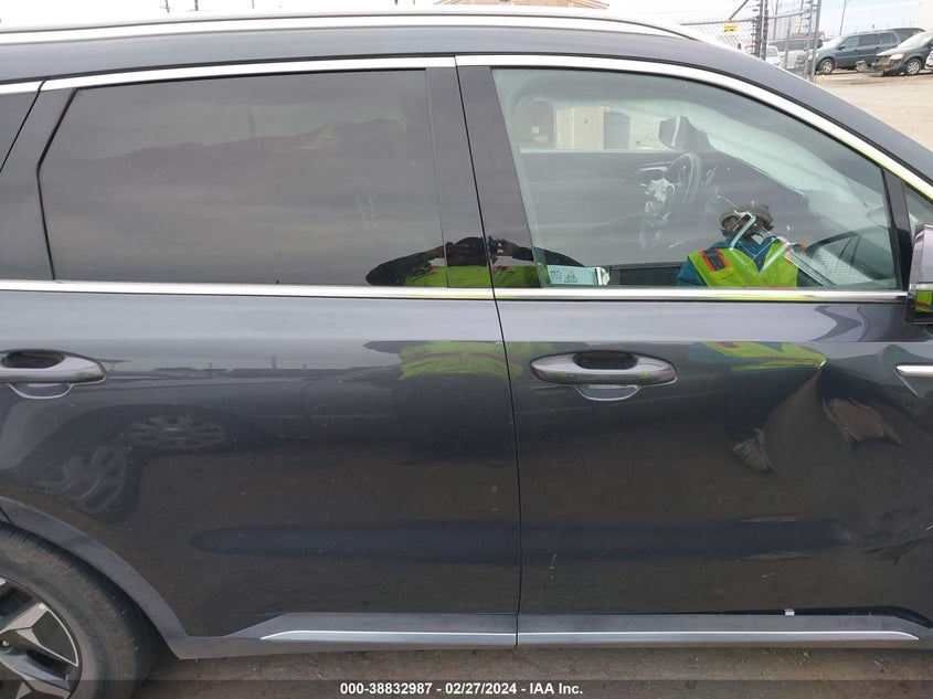 2022 KIA SORENTO HYBRID S - KNDRG4LG4N5113379