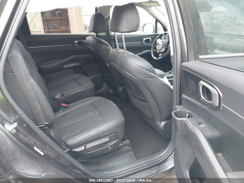 2022 KIA SORENTO HYBRID S - KNDRG4LG4N5113379