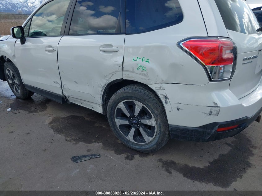 2018 SUBARU FORESTER 2.5I PREMIUM - JF2SJAEC9JH441838