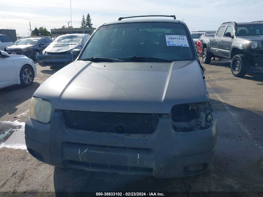 2002 Ford Escape Xls Choice VIN: 1FMCU01142KC38803 Lot: 38833102