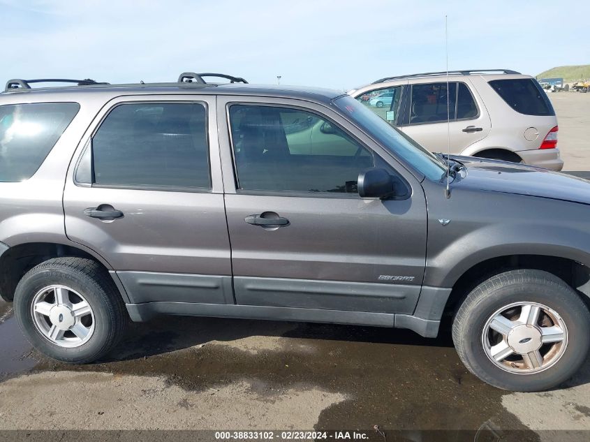 2002 Ford Escape Xls Choice VIN: 1FMCU01142KC38803 Lot: 38833102