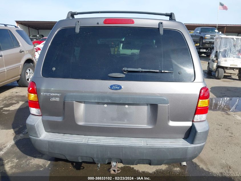 2002 Ford Escape Xls Choice VIN: 1FMCU01142KC38803 Lot: 38833102