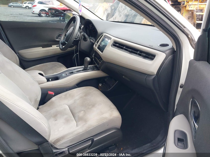 VIN 3CZRU5H57LM705995 2020 HONDA HR-V 2WD EX