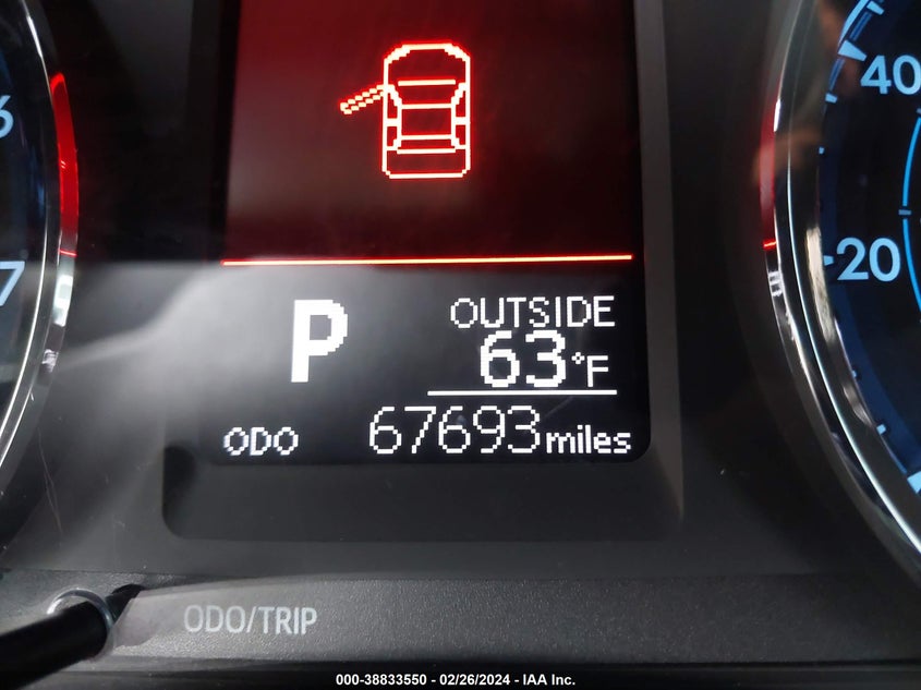 2018 TOYOTA COROLLA LE - 5YFBURHE1JP803151