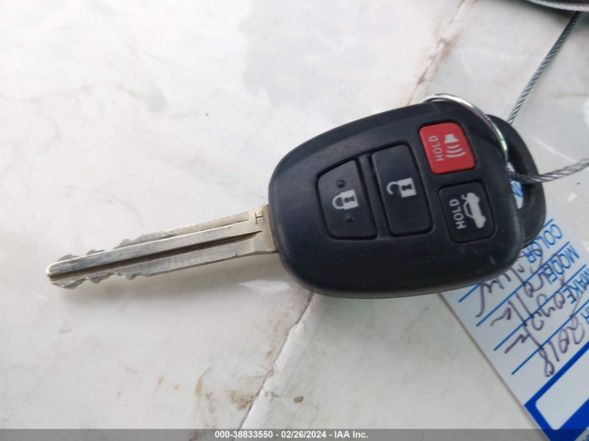 2018 TOYOTA COROLLA LE - 5YFBURHE1JP803151