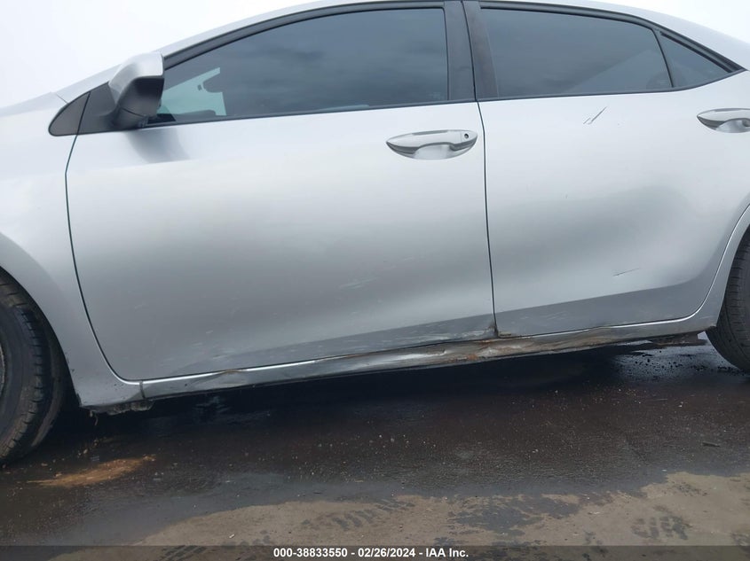 2018 TOYOTA COROLLA LE - 5YFBURHE1JP803151